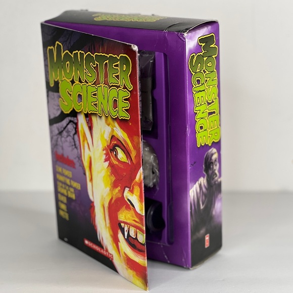 Monster Science Kit and Book By Scholastic. 4 Experiments to perform! - Picture 14 of 15